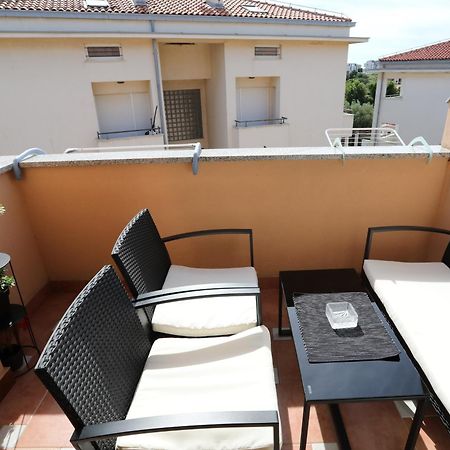 Apartment Loly Медулин Екстер'єр фото