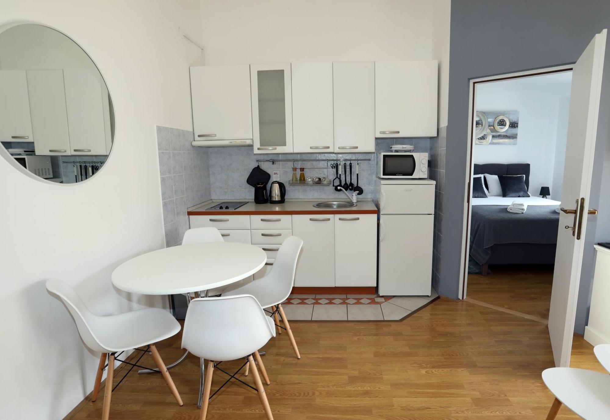 Apartment Loly Медулин Екстер'єр фото