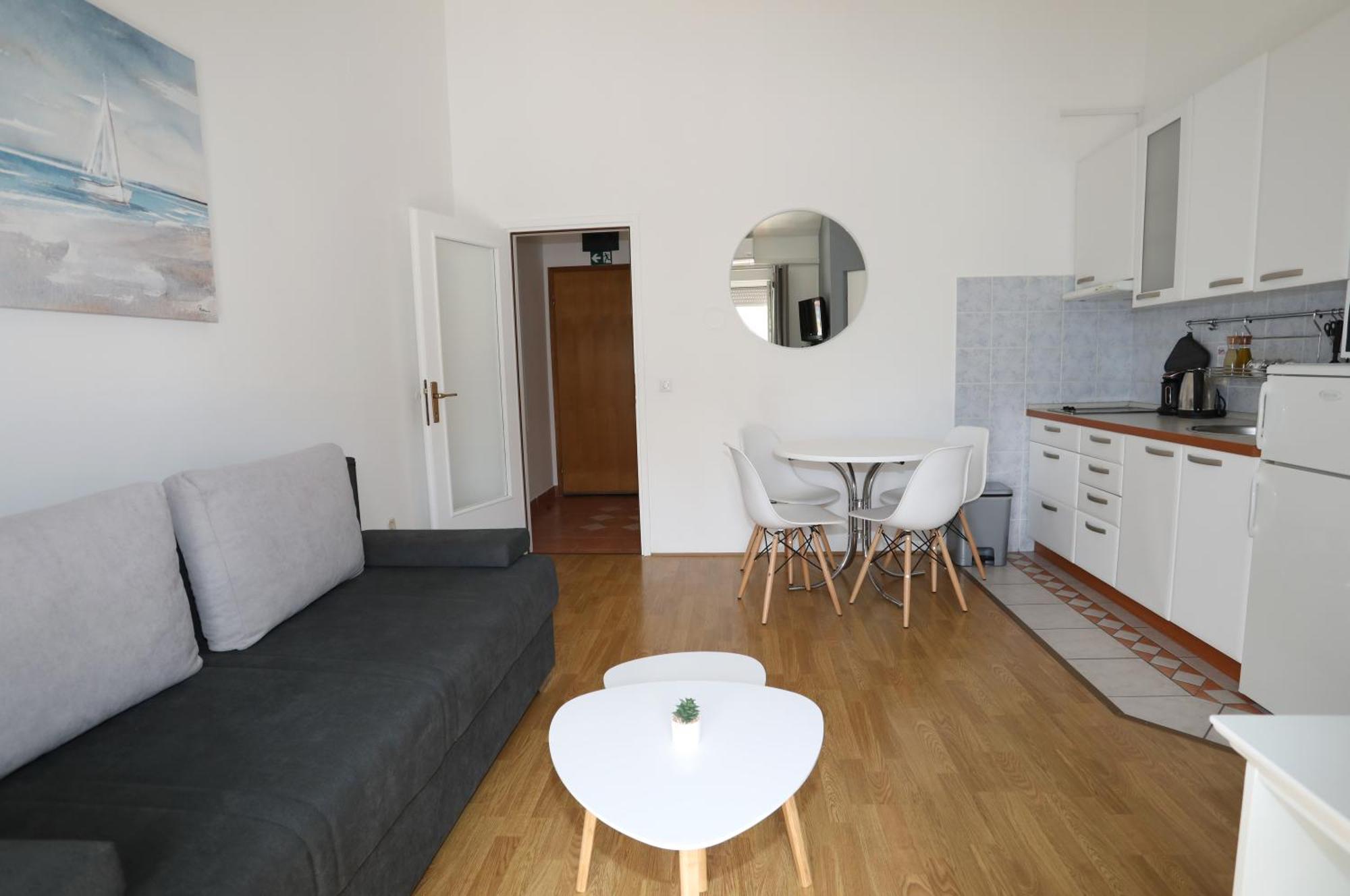 Apartment Loly Медулин Екстер'єр фото